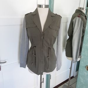 Billabong Designers Closet  Cargo Jacket~ Sz M~Sweatshirt Sleeve